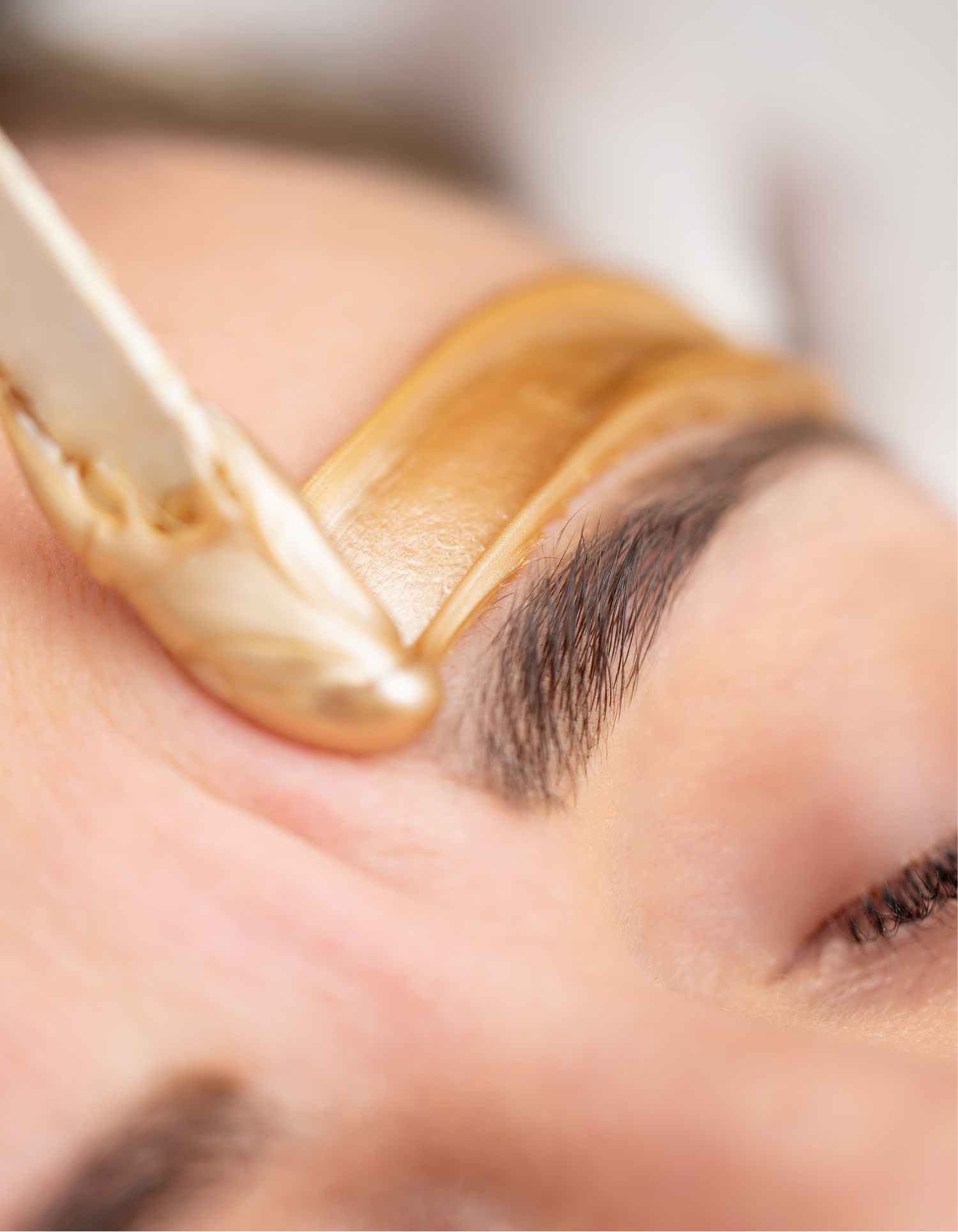 Haarentfernung mit Wachs im Gesicht | CP-Praxis