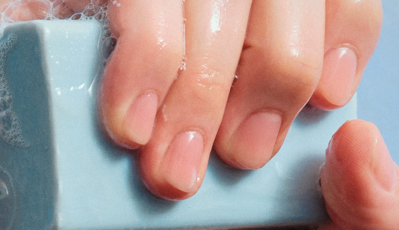 Professional manicure treatment at CP Praxis Basel and Bottmingen, certified specialist nail care