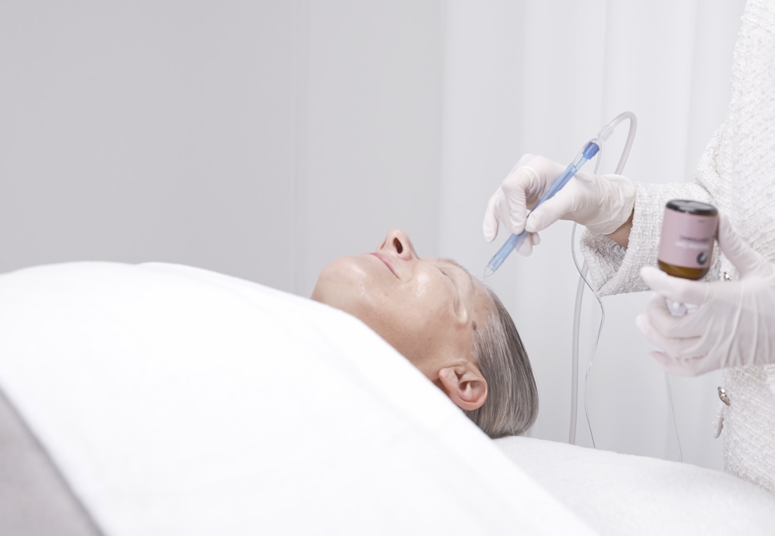 JetPeel treatment at CP Praxis in Basel
