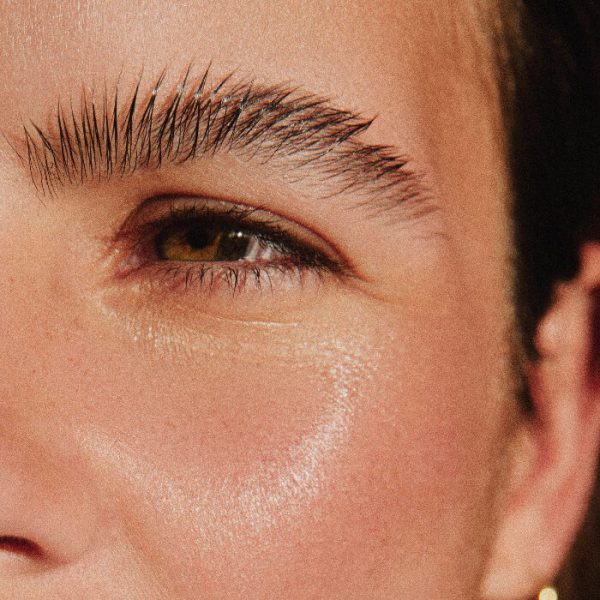 CP Praxis team providing eyelash and eyebrow treatments in Basel and Bottmingen