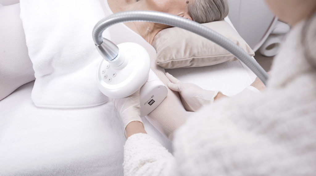 Client preparing for a professional skin treatment at CP Praxis in Basel and Bottmingen